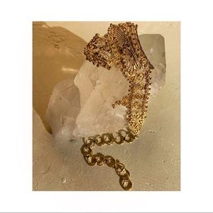 Vintage gold arm band bracelet